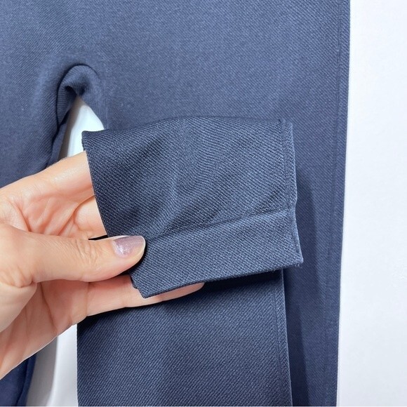 Spanx Look at Me Now Seamless Leggings in Navy M NWOT - Picture 6 of 10